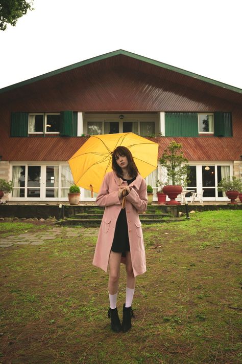 Long Pink Coat, Holding Umbrella, Umbrella Illustration, Umbrella Photography, Beauty And The Beat, Yellow Umbrella, Disney Beauty And The Beast, Pink Coat, Cool Sketches