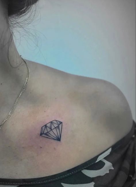 Diamond In The Rough Tattoo, Tattoo Diamond, Gemini Tattoos, Diamond Tattoo Designs, Clavicle Tattoo, Optical Illusion Tattoos, Illusion Tattoos, Diamond Tattoo, Simple Tattoos For Women