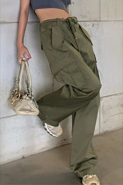 🌟Use discount code 📢 "ZFPIN" to enjoy 22% OFF!!! 🌟 #ZAFUL #pants #cargopants #womenfashion #y2k #girlstyle #streetstyle #ootd #fyp #outfit #fashion #pinterest Birkenstock Clogs Outfit Fall, Fall Overalls, Birkenstock Clogs Outfit, Clogs Outfit Fall, Hip Hop Cargo Pants, Cargo Parachute Pants, Clogs Outfit, Style Overalls, Crop Top Dress