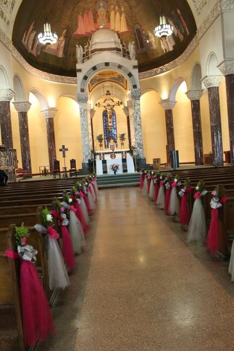 Quincenera church decor Quinceanera Church Decorations, Church Christmas Decorations, Pew Decorations, Church Altar Decorations, Christmas Decorations Ideas, Church Wedding Ceremony, Church Wedding Decorations, Love Decorations, Christmas Church