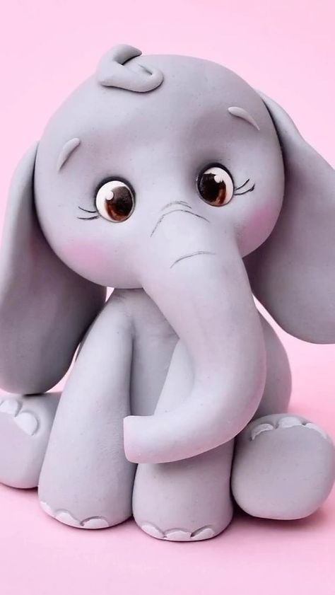 Cake topper (@cakeavenueskw) • Fotografije i videozapisi na Instagramu Fondant Animals Tutorial, Kue Fondant, Flori Fondant, Fondant Flower Tutorial, Animal Birthday Cakes, Fondant Figures Tutorial, Fondant Cake Designs, Idee Babyshower, Elephant Cakes