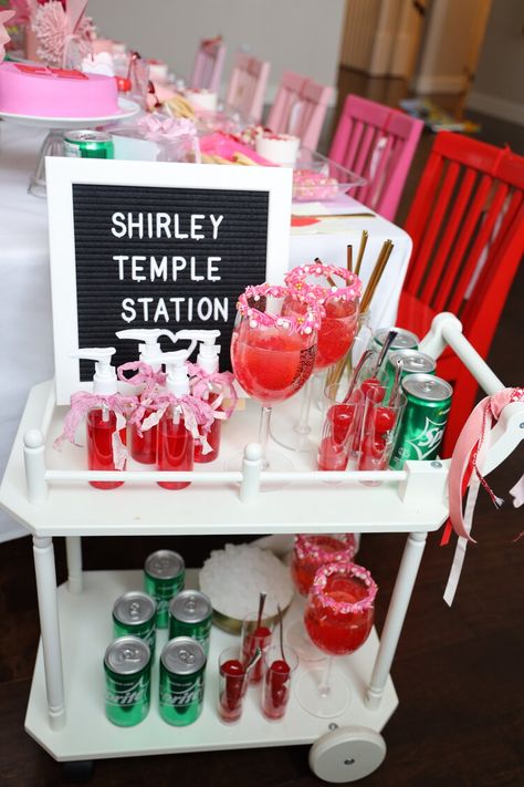 Drink Bars For Parties, Best Grad Party Ideas, Kiddie Cocktail Bar, Drink Bar Grad Party, 16 Birthday Party Ideas Fall, Shirley Temple Bar For Grad Party, Grad Party Drink Ideas, Graduation Party Ideas Inside, Ecu Graduation Party