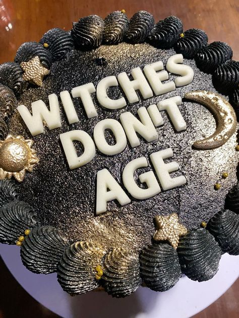 Witch 30th Birthday, Pastel Goth Birthday Cake, Witches Birthday Cake, Witches Don't Age Cake, Witches Dont Age Cake Aesthetic, Witches Don’t Age Cake, Witch Cake Birthdays, Tarot Card Cake, Witch Birthday Cake