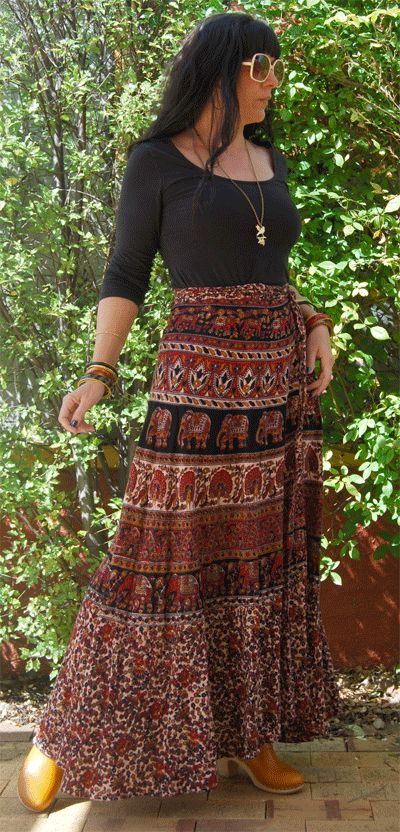 Love this skirt !!! Long Patterned Skirt Outfit, Long Skirt Outfits Indian Casual, Professional Boho Outfits, Bohemian Skirt Outfit, Wrap Around Skirt Outfit, Long Skirt Outfits Indian, Theatre Teacher, Indian Skirts, Long Hippie Skirts