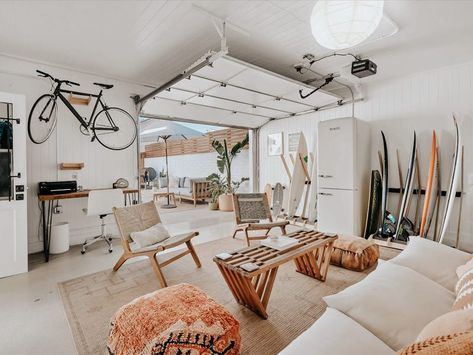 Instagram-Famous Blanco Bungalow Sells for $1.01 Million: Photos Surf Bungalow, Adu Ideas, 1980s Interior, Garage To Living Space, Spanish Bungalow, Garage Room, Garage Studio, Garage Storage Solutions, Bungalow Renovation