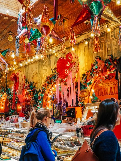 24 Hours in San Antonio: How to Explore the City Like a Local Mi Tierra San Antonio Restaurant, San Antonio Outfit, San Antonio Shopping, San Antonio Texas Riverwalk, Riverwalk San Antonio, San Antonio Travel, San Antonio Things To Do, San Antonio Vacation, San Antonio Restaurants