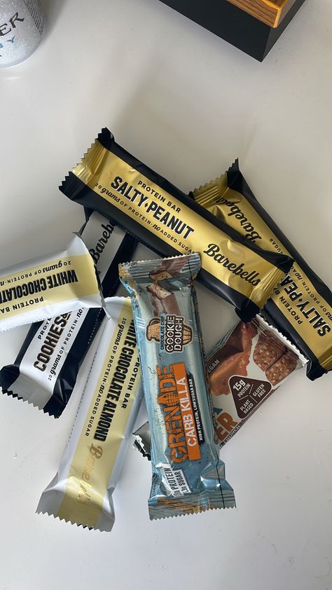 High Protein Foods Aesthetic, Quest Bars Aesthetic, Protein Snacks Aesthetic, Barebells Protein Bars Aesthetic, Protein Bars Aesthetic, Protein Bar Aesthetic, Protein Aesthetic, Healthy Lunch Snacks, Kawaii Cooking