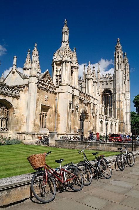 Cambridge Logo, English University, English Terminology, Cambridgeshire England, Cambridge Student, King's College Cambridge, Cambridge Pavers, Kings College, Cambridge Igcse