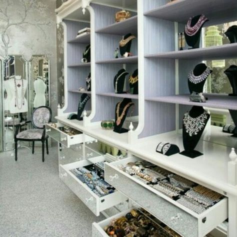 Love it Accessories Closet, Jewelry Closet, Closet Vanity, Dressing Room Closet, Beautiful Closets, Dream Closets, غرفة ملابس, Hus Inspiration, Room Closet