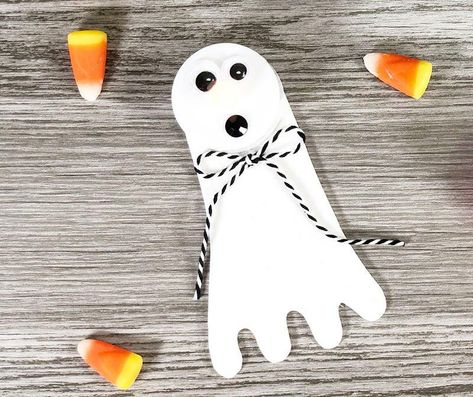 Easy Ghost Tea Light Halloween Craft Paper Ghost, Tea Light Crafts, Halloween Party Food, Light Halloween, Ghost Pattern, Create A Banner, Ghost Lights, Battery Operated Tea Lights, Cute Ghosts