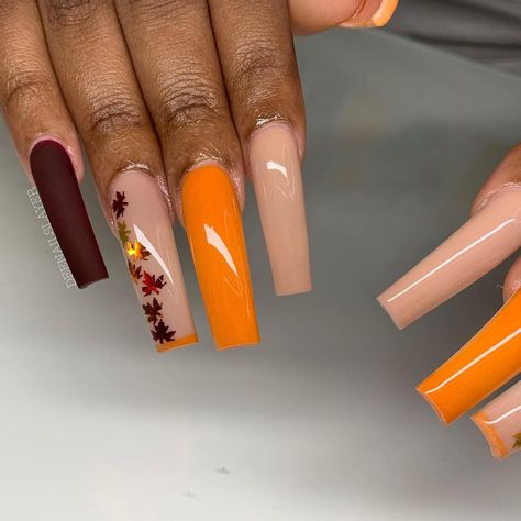 🍁 . . Inspired by @flawlessshapenailbar | Instagram Orange Nail Designs, Fab Nails, Tapered Square Nails, Nail Decor, Fall Gel Nails, Square Nail Designs, Tapered Square, Glamour Nails, Dope Nail Designs