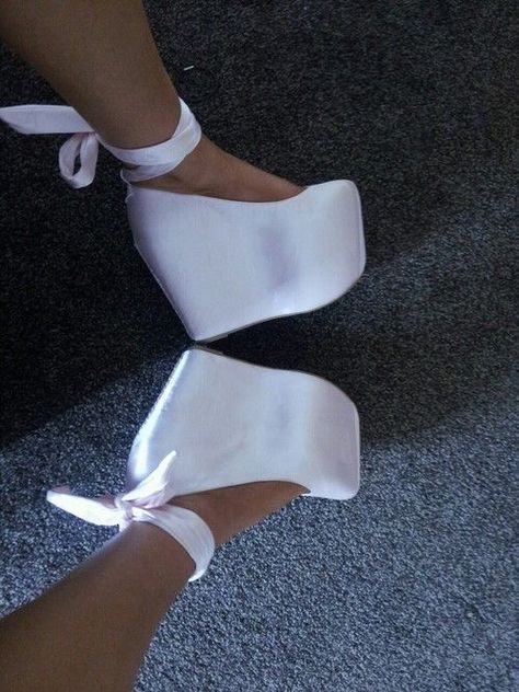 White Platforms, Pastel Shoes, Bride Heels, Dr Shoes, Cute Shoes Heels, Kawaii Shoes, Funky Shoes, Aesthetic Shoes, Swag Shoes