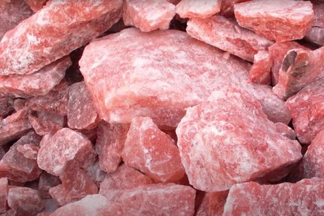 The Geology of Himalayan Salt Himalayan Salt Benefits, Salt Therapy, Crystal Rocks, Improve Immune System, Himalayan Salt Crystals, Salt Crystal, Our Earth, Rock Salt, Himalayan Salt