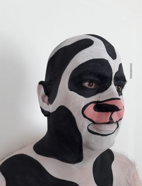 Cow Face Paint, Cow Makeup Look, Cow Make Up, Cow Face, Animal Costumes, School Play, Halloween Inspo, Weird Pictures, Milky White