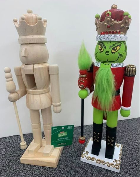 Easy Grinch Crafts For Adults, Nutcracker Decorations Diy, Nutcracker Painting Party, Christmas Decor Ideas Diy Grinch, Grinchmas Diy Decorations, Christmas Decorations Nutcrackers, Grinch Christmas Party Decorations Diy, Grinch Christmas Gifts Diy, Diy The Grinch Decorations