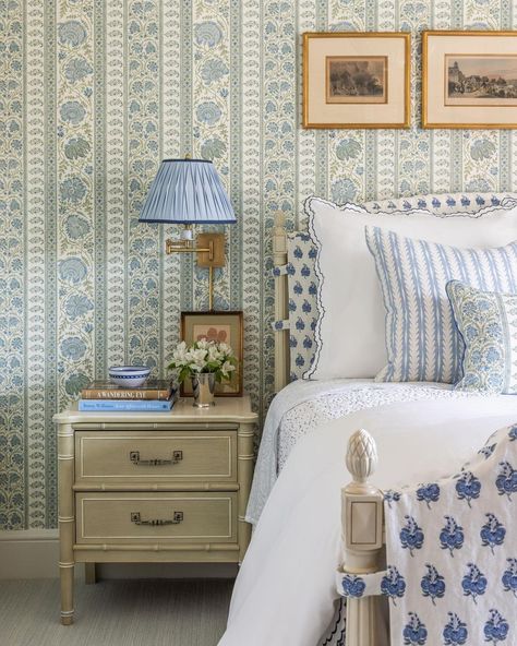 Chrissy Ritter (@chrissyritter_llc) • Instagram photos and videos Coastal Room, Monday Blues, Blue Rooms, Unique Wallpaper, Stunning Interiors, Wallpaper Bedroom, White Bedroom, Bedroom Aesthetic, Beautiful Bedrooms