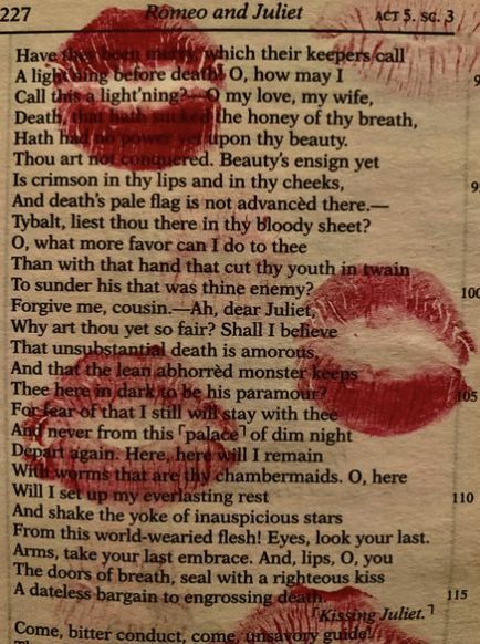 Red Lipstick Kisses, Kiss Mark, Lipstick Mark, Lipstick Kiss, Girl Background, Old Book, Red Lipstick, Romeo And Juliet, Red Aesthetic