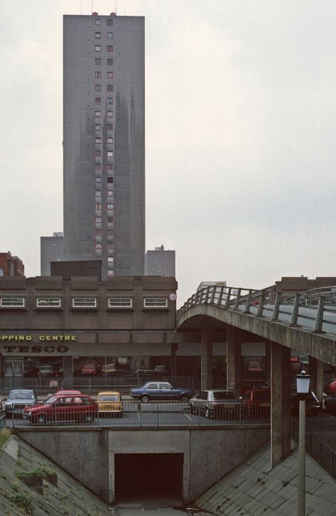 Salford Shopping City, 1987 British Core, Uk 90s, Broken Biscuits, 90s Uk, Uk Grime, Council Estate, Salford City, Residential Tower, Salford