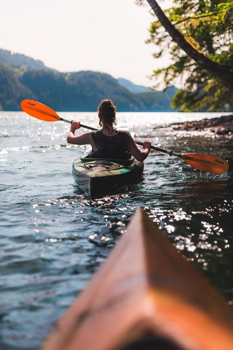 🚣‍♂️ Embark on the thrilling journey of kayaking! 🌊   Don't let the initial challenges deter you; conquer your kayak like a pro with these essential tips for endless adventures! 🛶  #KayakingFun #AdventureAwaits Kayaks Aesthetic, Kinsley Aesthetic, Kayak Aesthetic, Women Kayaking, Activity Aesthetic, Kayaking Photography, Kayaking Essentials, Kayaking Aesthetic, Kayak Pictures