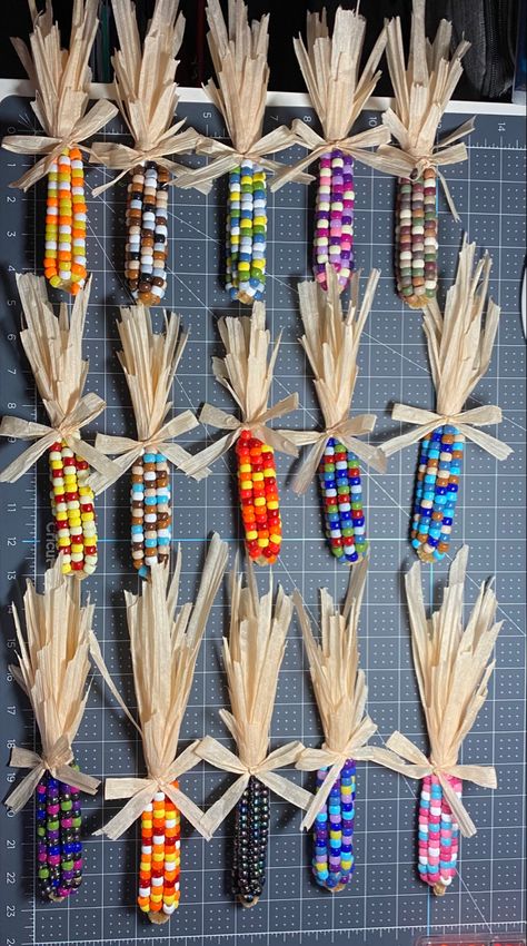 Pipe Cleaners, Pony Beads and Raffia. Pony Bead Corn Craft, Fall Pony Bead Crafts, Beaded Corn Craft, Corn Crafts For Kids, Pony Beads Crafts, Kids Thanksgiving Activities, Beaded Corn, Raffia Crafts, November Crafts