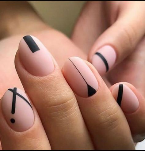 Gel Nails Long, Minimal Nails Art, Geometric Nail Art, Amazing Nails, Minimalist Nail Art, Geometric Nail, Minimal Nails, Round Nails, Trendy Nail Art