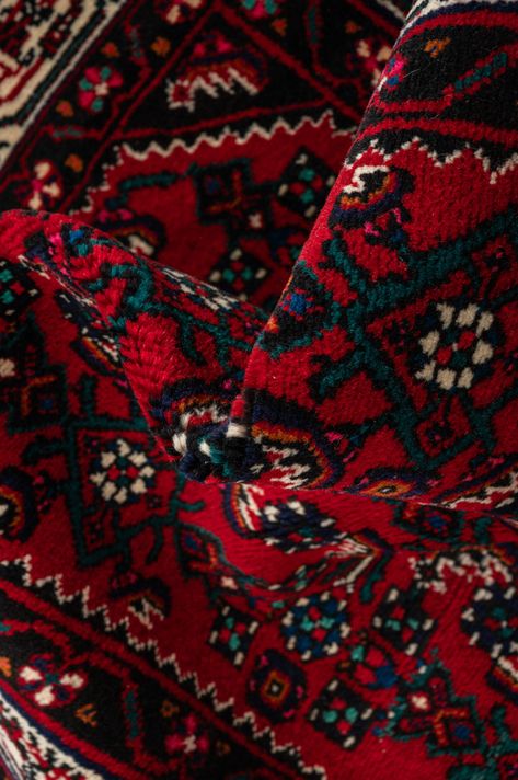 Red Persian Rug, Iranian Carpet, Afghan Fashion, Minimal Wallpaper, Collage Illustration, Persian Rugs, Persian Carpet, Bracelet Crafts, Colour Red