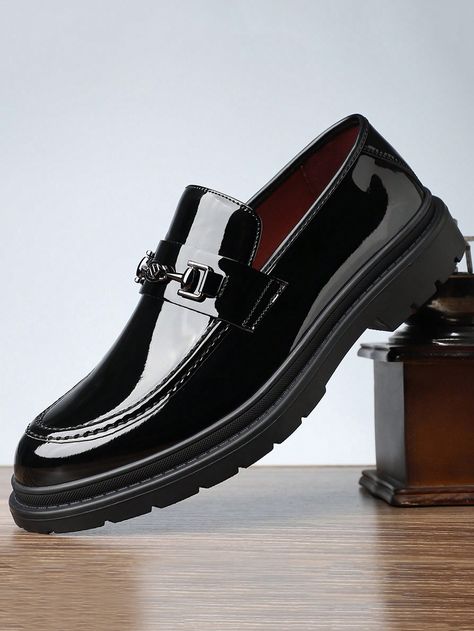 Mocassins sans lacets pour hommes, chaussures décontractées pour le bureau, style britannique Oxford, chaussures bateau en mocassin, enrobé Noir         Men Shoes, size features are:Bust: ,Length: ,Sleeve Length: Black Loafers Men, Men's British Style, Mens Slip On Loafers, Casual Leather Shoes, Vintage Mens Fashion, Dad Shoes, Oxford Shoes Men, Driving Loafers, Men Loafers