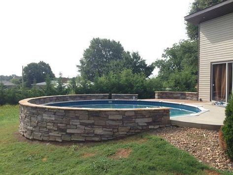 If you’re in the confusion of choosing which one you should go with: in-ground pool or above ground pool, you can consider these benefits of above ground pool. Check it out!  #abovegroundpool #swimmingpool #pool #backyard #deck #holiday #intex #outdoor Oberirdischer Pool, Concrete Patios, Above Ground Pool Landscaping, Above Ground Pool Decks, Backyard Pool Landscaping, Above Ground Swimming Pools, Dream Pools, Pool Decks, Concrete Patio