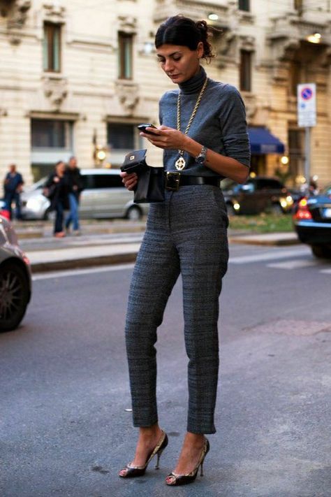 Giovanna Battaglia Elegantes Outfit Damen, Italian Fashion Street, The Sartorialist, Giovanna Battaglia, Stockholm Street Style, Streetwear Mode, Elegante Casual, Business Outfit, Style Crush