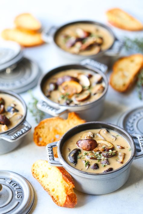 Roasted Mushroom Soup, Cocotte Recipe, Mushroom Soup Recipe, Recipe Photo, Fresh Thyme, Mushroom Soup, Soup Recipe, Soup And Salad, Thyme