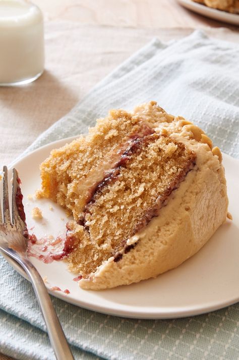 For your next birthday party serve this Peanut Butter & Jelly Cake. It's just like a pb&j sandwich but with frosting. What?! | ibakeheshoots.com Peanut Butter Jelly Cake, Peanut Butter And Jelly Cake, Party Serving, Jelly Cake, Peanut Butter And Jelly, Peanut Butter Jelly, Easy Peanut Butter, Cupcake Cake, Piece Of Cake