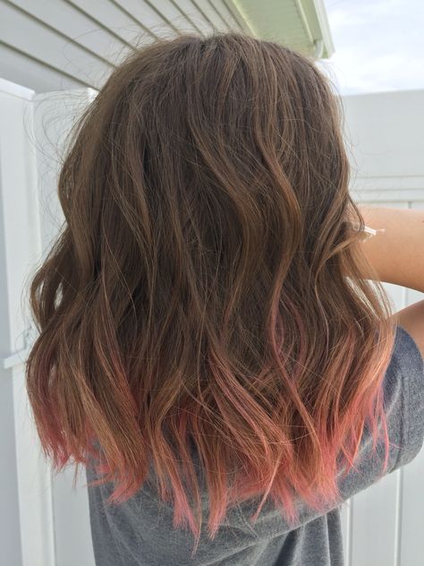 Dark Brown Hair With Colored Ends, Pink Tips On Brown Hair, Light Brown Hair With Pink Tips, Brunette With Pink Tips, Pink Tips Short Hair, Dipped Hair Tips, Pink Tip Hair Brown, Light Pink Tips Hair, Brown Hair With Dyed Tips