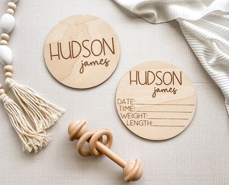 Our signature wooden baby name sign features a stunning font pairing and an area for birth stats to announce the arrival of your precious newborn to all of your friends and family! These unique one-of-a-kind signs make for an especially thoughtful baby shower gift, a unique name announcement for a hospital photo, or a treasured keepsake. View photos for pen recommendations and examples written with each of the three pens we have tested and verified to work on our signs! Includes a free storage b Wooden Birth Announcement Sign, Hospital Announcement Sign, Wood Birth Announcement Signs, Newborn Signs For Hospital, Baby Name Signs Boy, Baby Name Announcement Ideas, Baby Name Signs For Hospital, Wooden Baby Name Signs, Hospital Name Sign