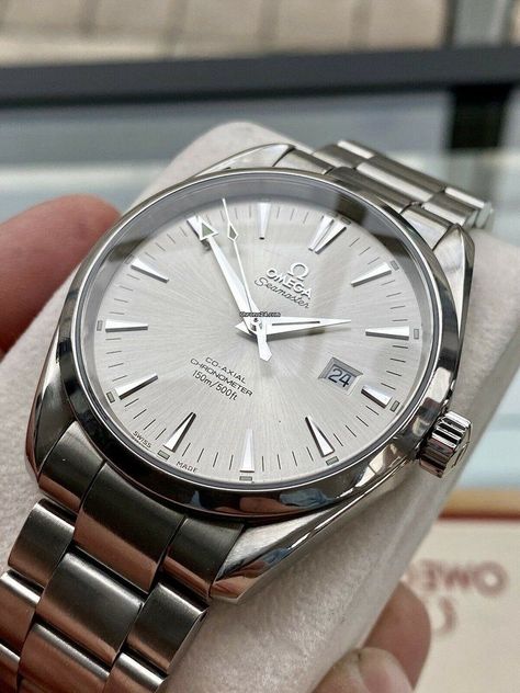 Omega Seamaster Aqua Terra 856 🐸 Breitling Watches Mens, Mens Watch Brands, Omega Seamaster Aqua Terra, Stylish Watches Men, Trendy Watches, Seamaster Aqua Terra, Premium Watches, Aqua Terra, Gold Watch Men