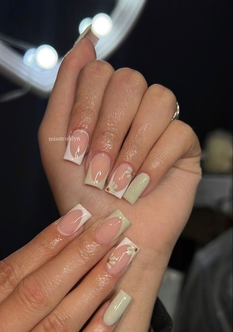 Squared Almond Acrylic Nails, Nails For March Acrylic, Spring Short Nails 2023 Square, Clear Gel Polish Nail Designs, Short Acrylic Nails Wedding Guest, Very Short Acrylic Nails Square Designs, Gel Nail Inspo Short French Tip, French Tip Nails With Design Squoval, Pretty Nail Inspo Square