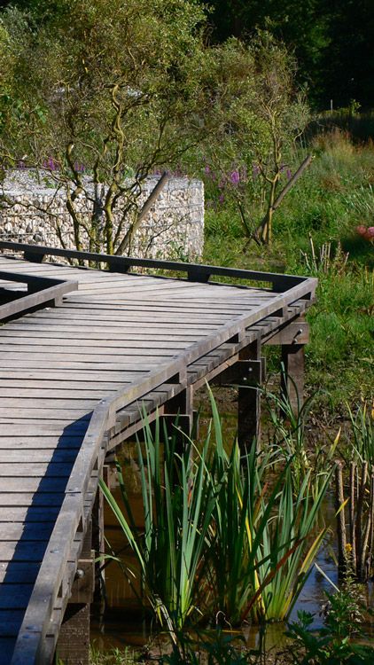 EANA Park by BASE Landscape Architecture « Landscape Architecture Platform | Landezine Landscaping Architecture, Architecture Bridge, Front Yards Curb Appeal, Walkways Paths, Best Home Interior Design, Easy Landscaping, Architecture Landscape, Landscaping Tips, Different Plants