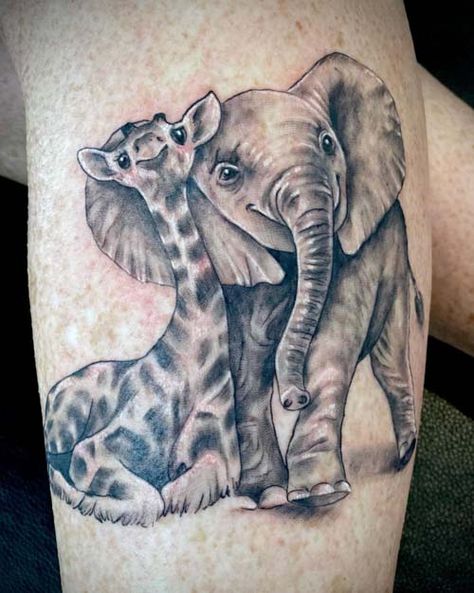 Safari Animals Tattoo, Elephant And Giraffe Tattoo, Elephant Tattoo For Women, Baby Giraffe Tattoo, Elephant Tattoo On Hand, Realistic Elephant Tattoo, Simple Elephant Tattoo, Elephant Family Tattoo, Bff Tats