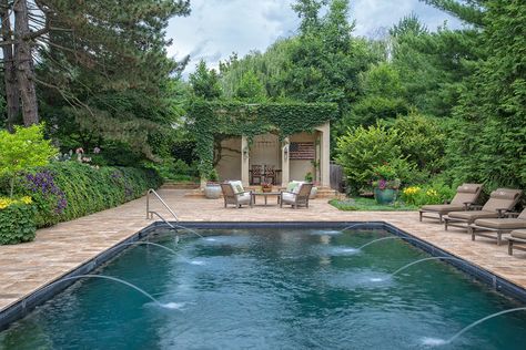 18 Striking Victorian Swimming Pool Designs That Will Take Your Breath Away Victorian House With Pool, English Pool Landscape, Victorian Swimming Pool, Victorian Pool House, Traditional Pool Design, Hampton Pool, Victorian Pool, Australian Farmhouse, Rectangular Swimming Pools