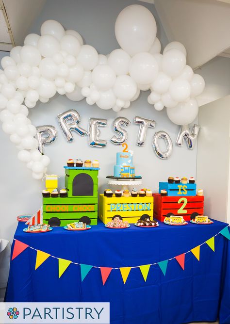 Caboose Birthday Party, Birthday Train Ideas, 1st Birthday Boy Train Theme, Train Birthday Balloon Garland, Train Birthday Party Outfit, Planes And Trains Birthday Party, Train Party Balloon Arch, Train Birthday Balloons, Train 5th Birthday Party