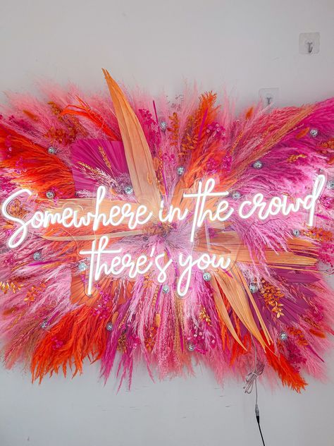 Stunning, fun pampas and neon backdrop, suitable for your salon, your home, babies nursery or for your wedding! The piece consists of high quality fluffy pampas, dried, preserved and artificial flowers AND disco balls!! Each piece is carefully created in my workshop in Oxfordshire and is totally bespoke, these types of flowers last for years! 60cm wide x 40cm height up to 6 letters allowed. 70cm wide x 50cm height up to 10 letters allowed. 80cm wide x 60cm height up to 14 letters allowed. 90cm w Pampas And Neon Sign, Salon Flower Decor, Flowers And Disco Balls, Pampas Backdrop, Neon Sign Salon, Neon Backdrop, Flower Decor Wedding, Pink Pampas, Boho Backdrop