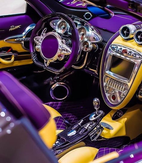 Pagani Interior, Jdm Interior, Car Motivation, Kereta Sport, Production Ideas, Aesthetic Interior, Custom Car Interior, Aircraft Interiors, Luxury Car Interior