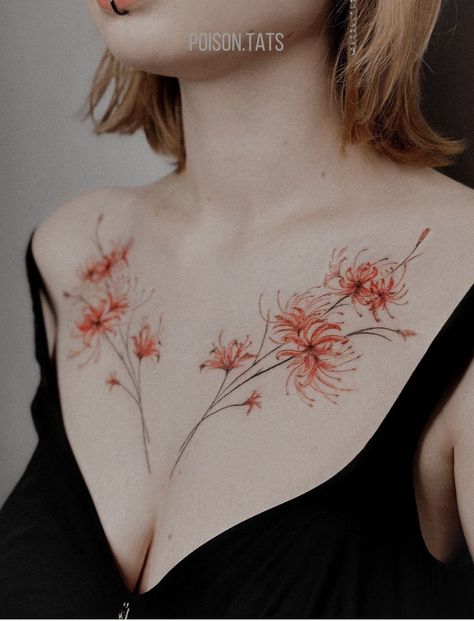 Spider Lily Tattoo Collar Bone, Spider Lily Tattoo Chest, Spider Lily Neck Tattoo, Exotic Tattoos, Upper Thigh Tattoos, Watercolor Tattoo Ideas, Clavicle Tattoo, Lillies Tattoo, Black And White Snake