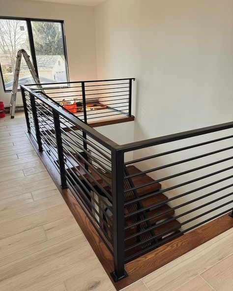 Clean modern horizontal railings to compliment their new stairs case and also a new horizontal railing on an existing set to bring them… | Instagram Railings For Stairs Horizontal, Modern Railing Indoor, Horizontal Railing, Indoor Railing, Railing Designs, Modern Railing, Spiral Stair, Metal Railing, Stair Railing Design