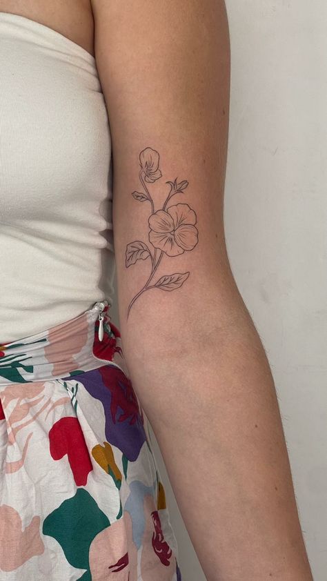 Violet Flower Tattoo Wrap Around, Violet Flower Tattoo Forearm, Violet Tattoo Flower Simple, Pretty First Tattoos, Violet Arm Tattoo, Pansies Flower Tattoo, Blue Violet Flower Tattoo, Feminine Simple Tattoos, Women Floral Tattoos