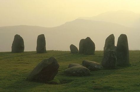 Ancient Academia Aesthetic, Never Land Aesthetic, Merida Aesthetic, Standing Stones, Green Field, Standing Stone, Claire Fraser, Disney Aesthetic, Hozier