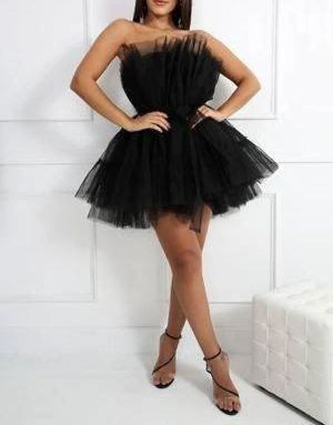 Bday Poses, Tutu Dress Black, Tulle Short Dress, Engagement Gown, Black Tulle Dress, Mini Gown, 21st Birthday Outfits, Fancy Event, Black Tulle