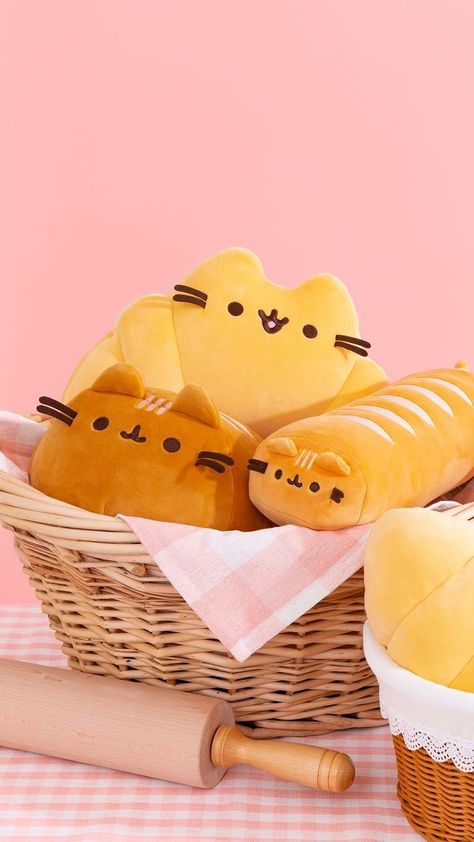 Food Animal Plushies, Pusheen Bread, Pusheen Plushies, Iphone 30, Cute Plush Toys, Pusheen Shop, Pusheen Plush, Baked Breads, Pusheen Cute