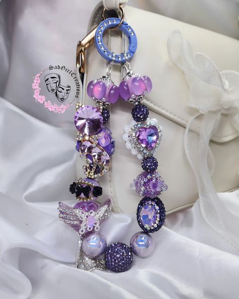 💜kitty💜 #sadgirlcreations #pursecharm #cuteaccessories #handmade #prettybeads #fancybeads #luxury #viral #smallbusiness #bigdreams #omgcute #purpleaesthetic #lovely #girly Charm Ideas, Strap Phone, Pretty Beads, Fancy Beads, Phone Charms, Phone Strap, Cute Keychain, Diy Box, Purse Charms