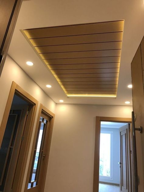 Ruang Tamu Outdoor, Simple False Ceiling Design, Wooden Ceiling Design, Bedroom Pop Design, Simple Ceiling Design, False Ceiling Designs, Down Ceiling Design, Pvc Ceiling Design, New Ceiling Design