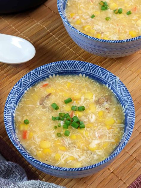 Sweetcorn Soup Recipes, Crab And Corn Soup, Sweetcorn Soup, Fall Coffee Recipes, Chicken And Sweetcorn Soup, Chinese Soup Recipes, Chicken Corn Soup, Corn Soup Recipes, Sweet Corn Soup